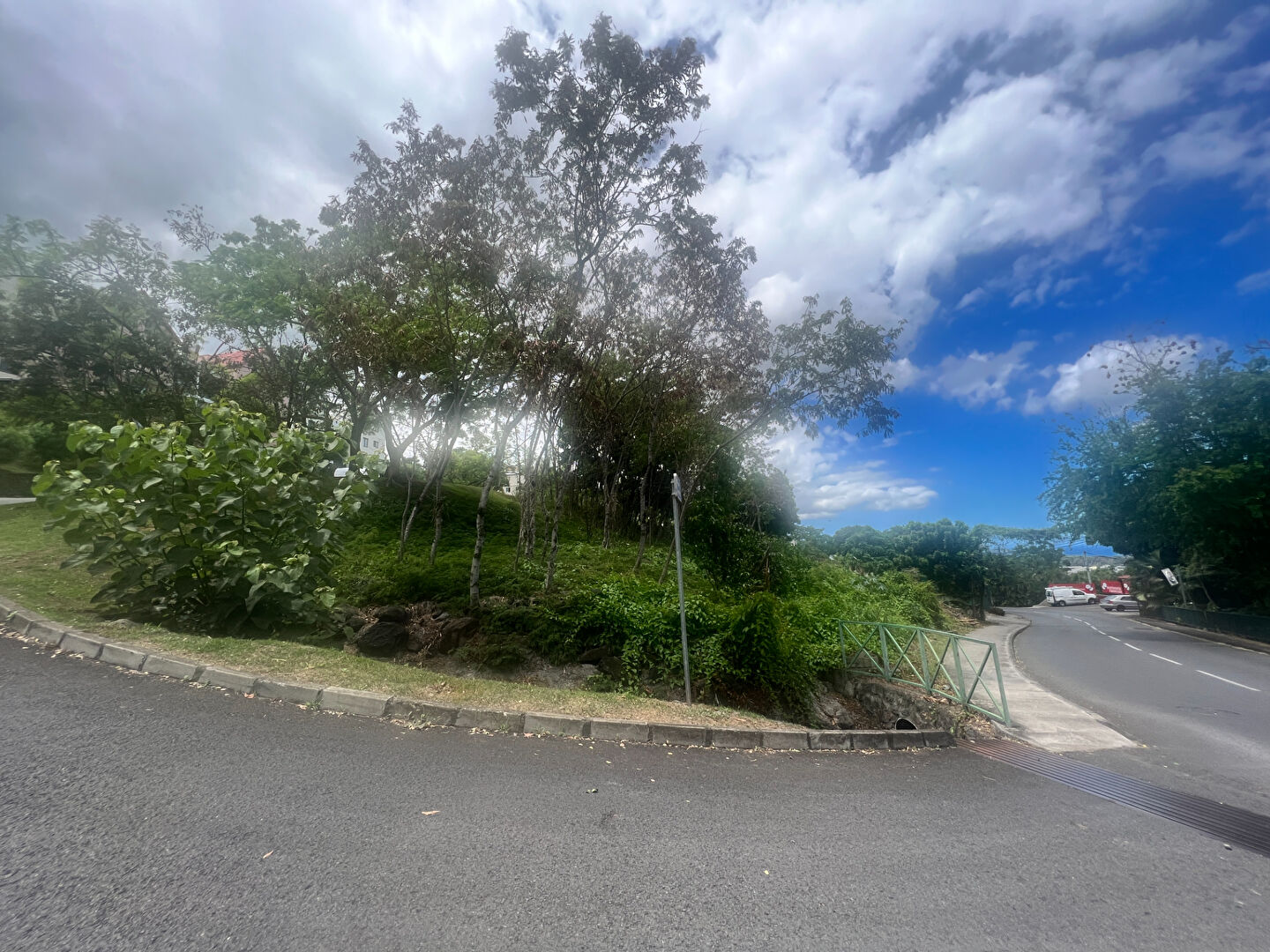 Photo Terrains à bâtir Secteur Ste Therese image 3/6