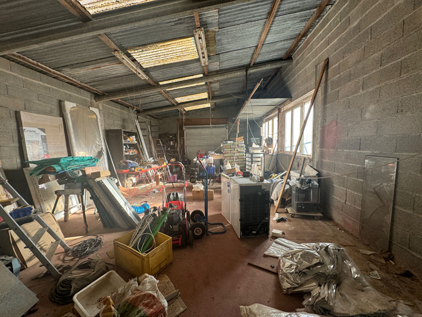 Photo Garage à rénover Treillières 90m² image 4/4