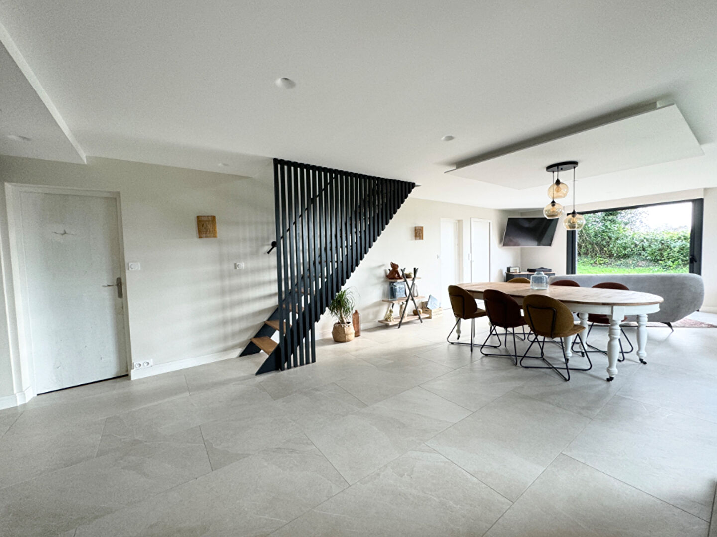 Photo Maison Treillières  de 130m2, 4 chambres et un bureau, garage image 2/6