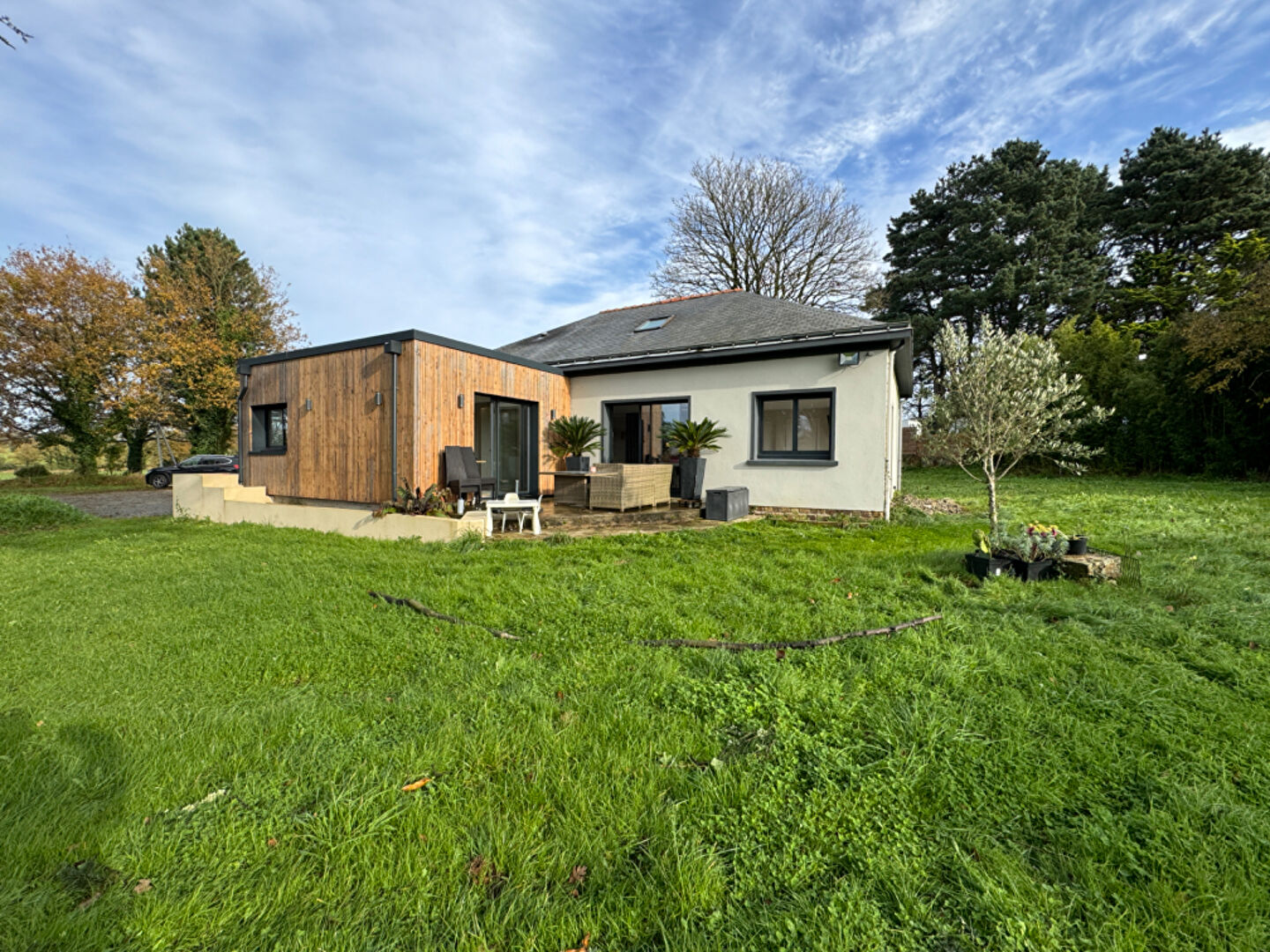 Photo Maison Treillières  de 130m2, 4 chambres et un bureau, garage image 3/6