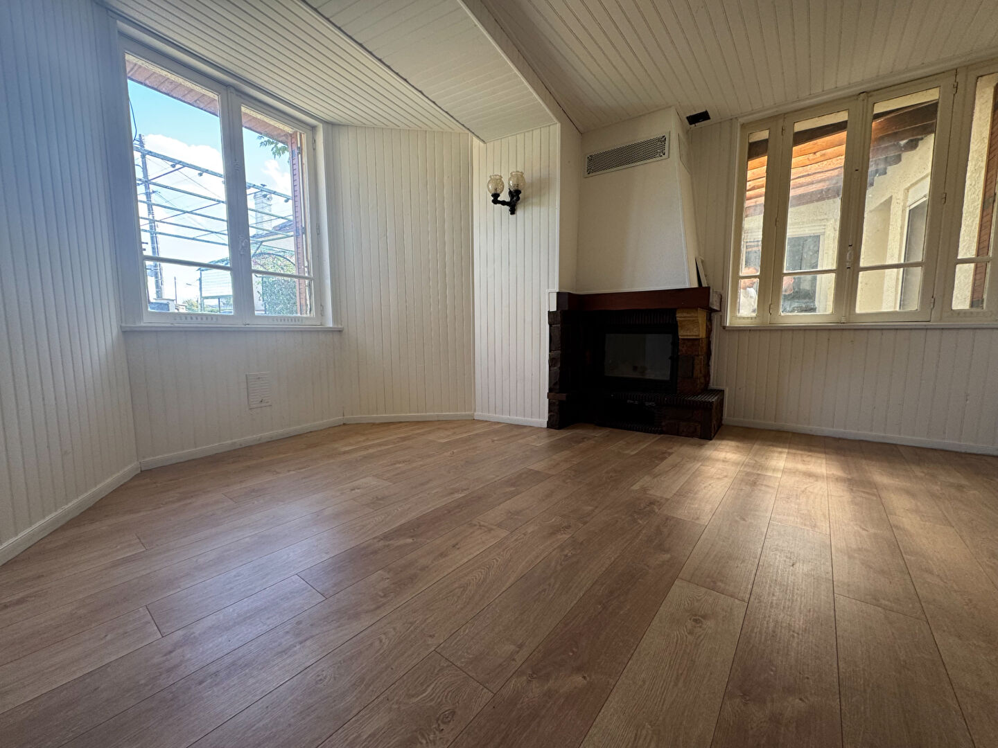 Photo Maison 93 m2 - 3 chambres image 2/6