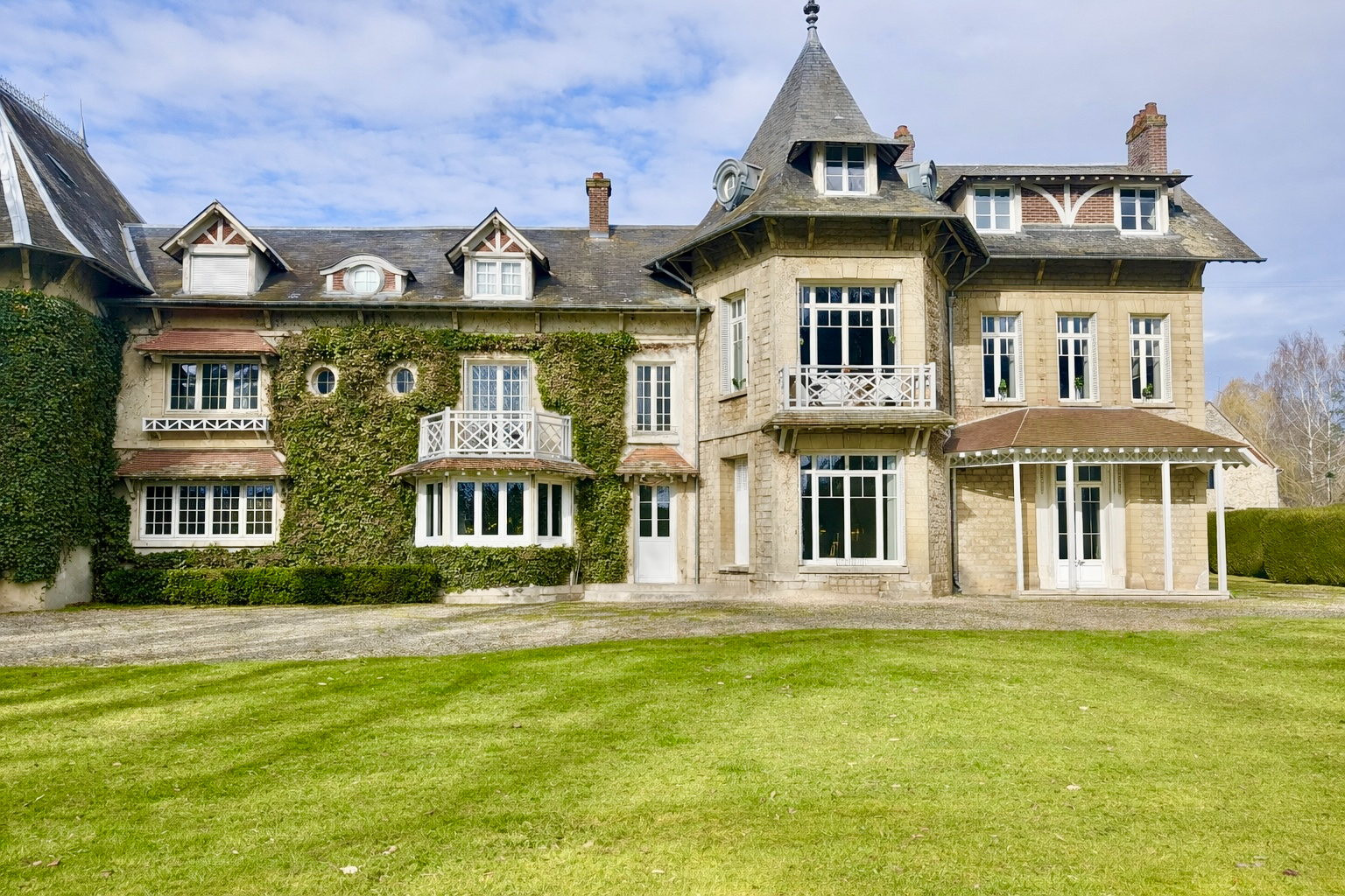 Agence immobilière de LE CERCLE IMMOBILIER Senlis