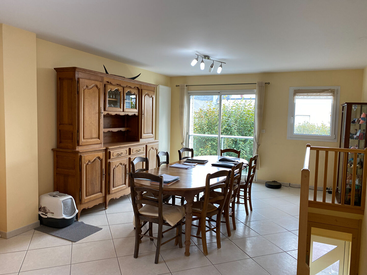 IMMEUBLE COMMERCIAL et D HABITATION