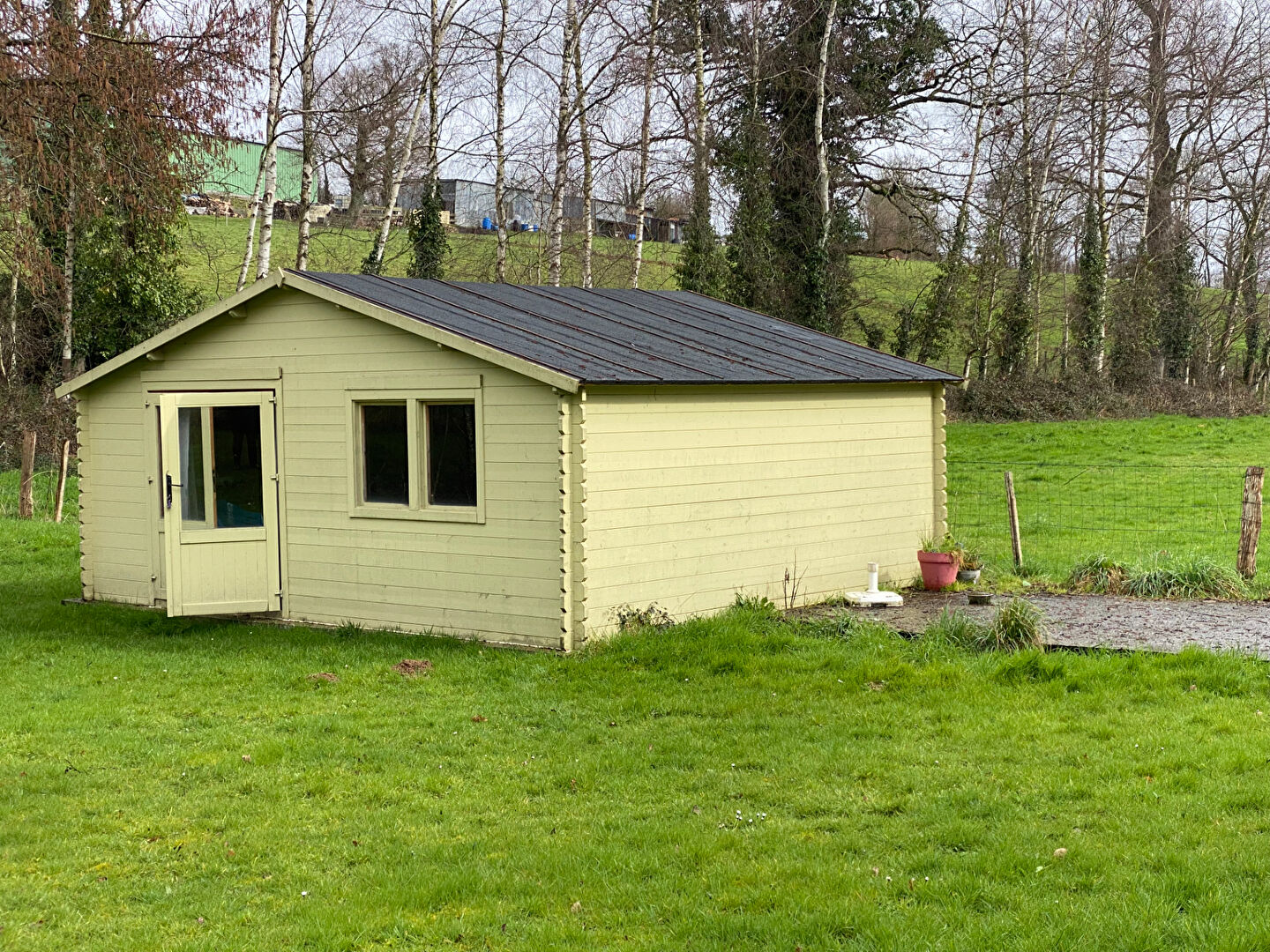 Photo TERRAIN DE LOISIR AVEC CHALET image 5/5