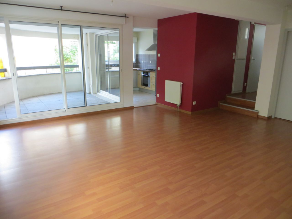 Photo Appartement T3 - 70m² - investissement image 2/6