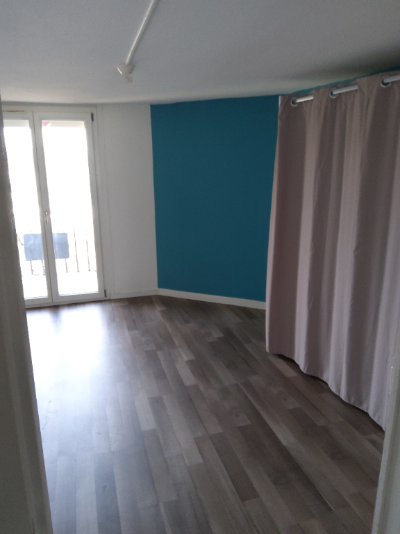 Photo T4 - 75m² MAXEVILLLE- Proche de tous commerces image 3/5