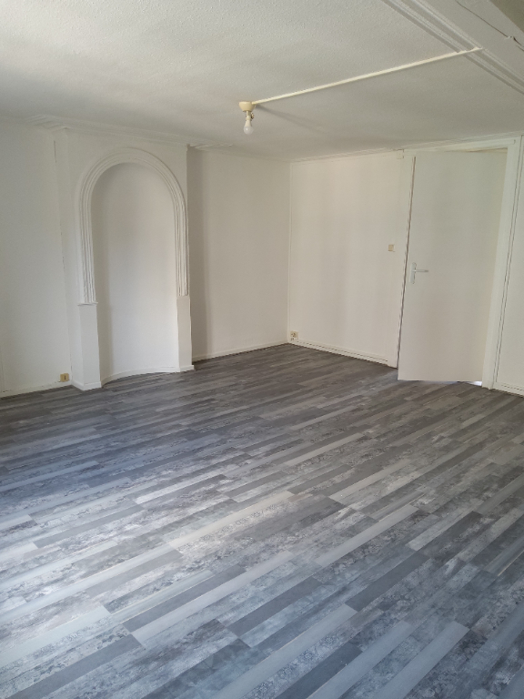 Photo T4 - 75m² MAXEVILLLE- Proche de tous commerces image 5/5