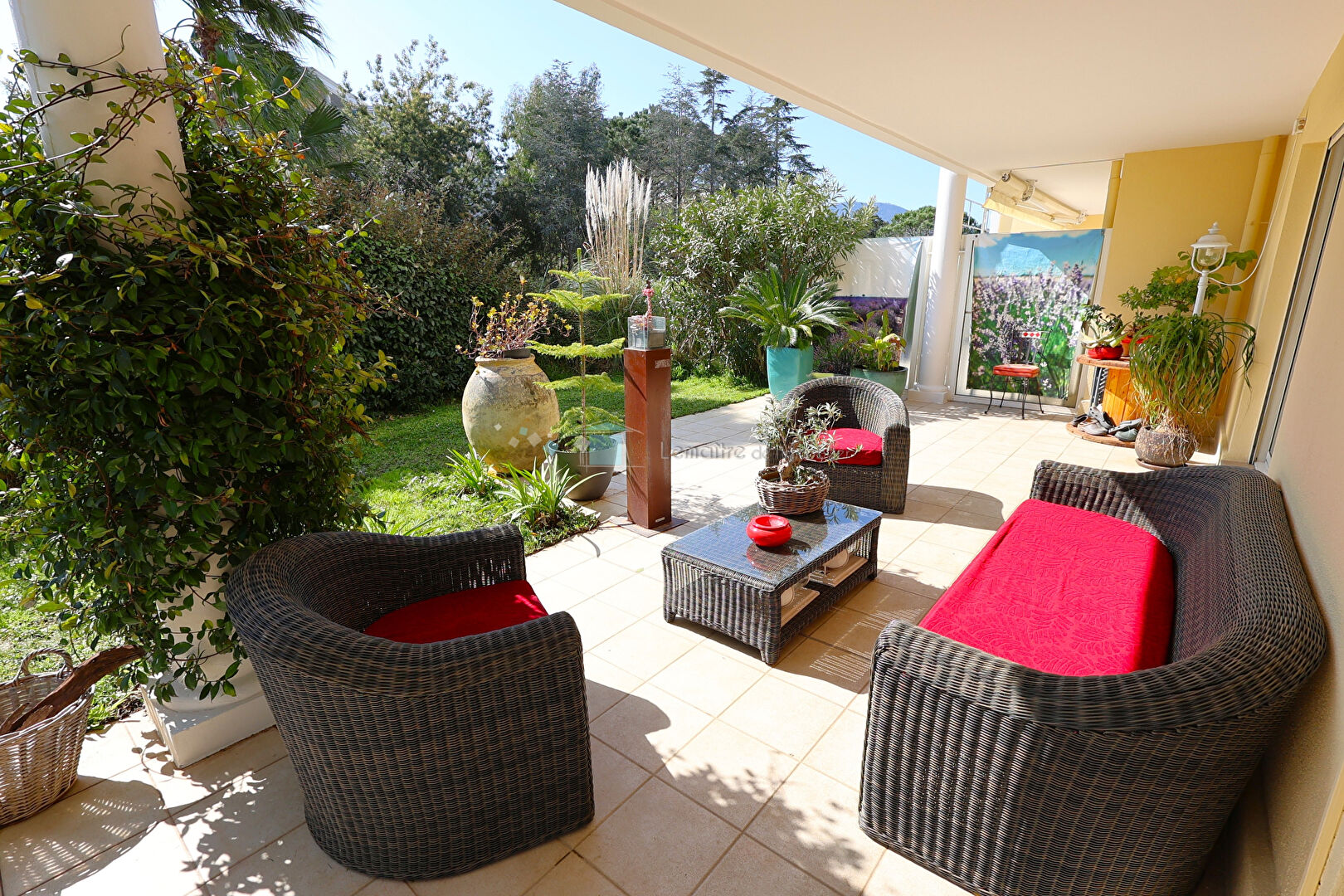 Photo Appartement Mandelieu la Napoule 86 m² avec 300 m² de jardin privatif image 6/6