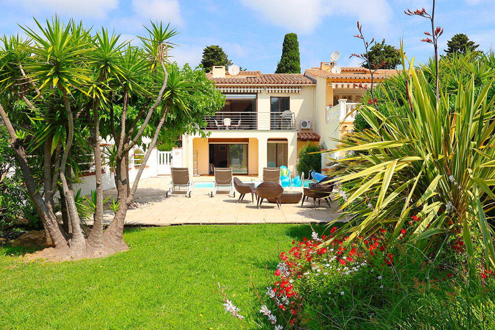 Photo Villa Sainte Maxime les Issambres 97 m² avec piscine vue mer image 2/6