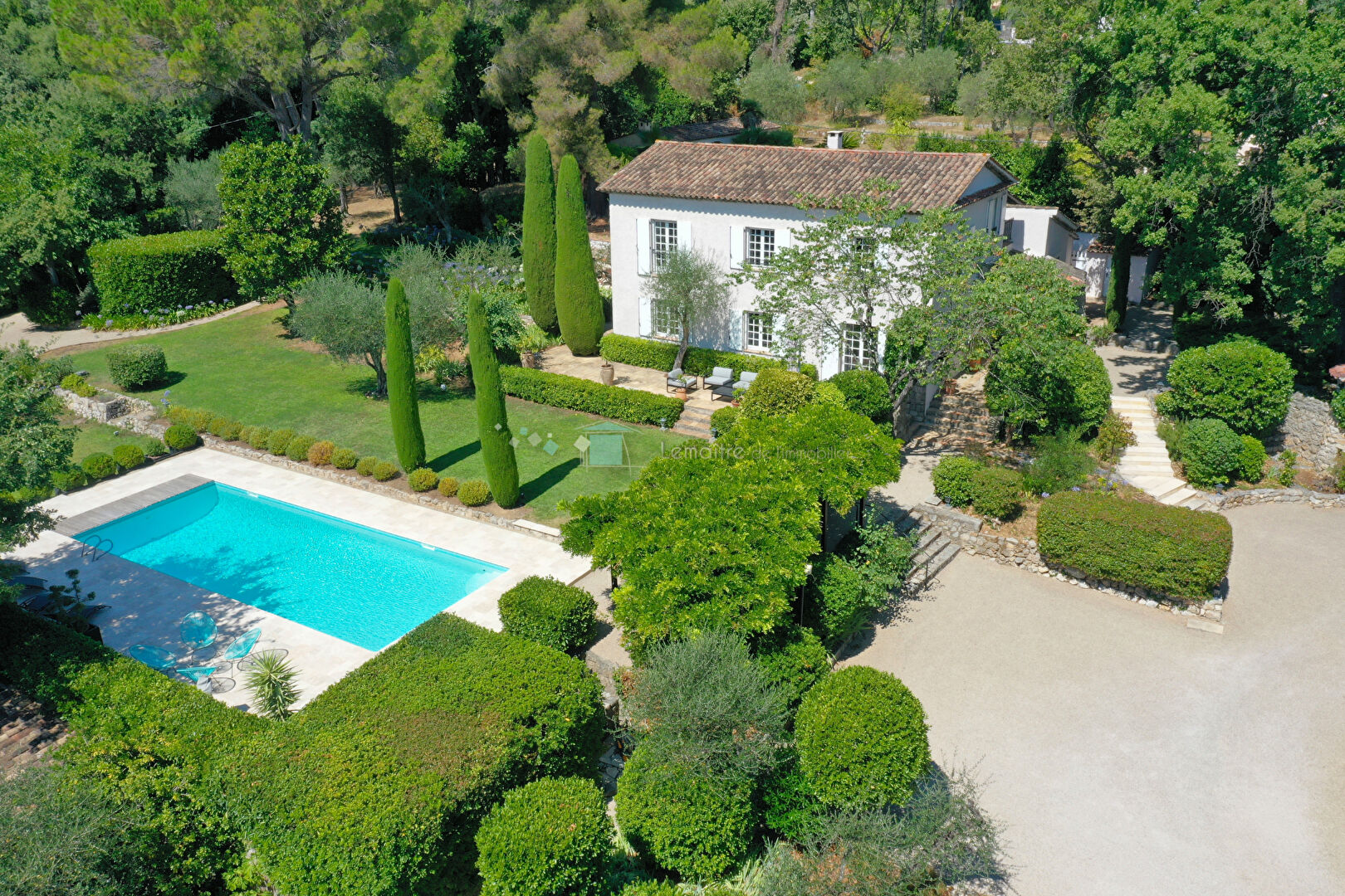 Photo Propriété de 265 m² avec parc de 7592 m² sur Speracedes limite Peymeinade image 2/6