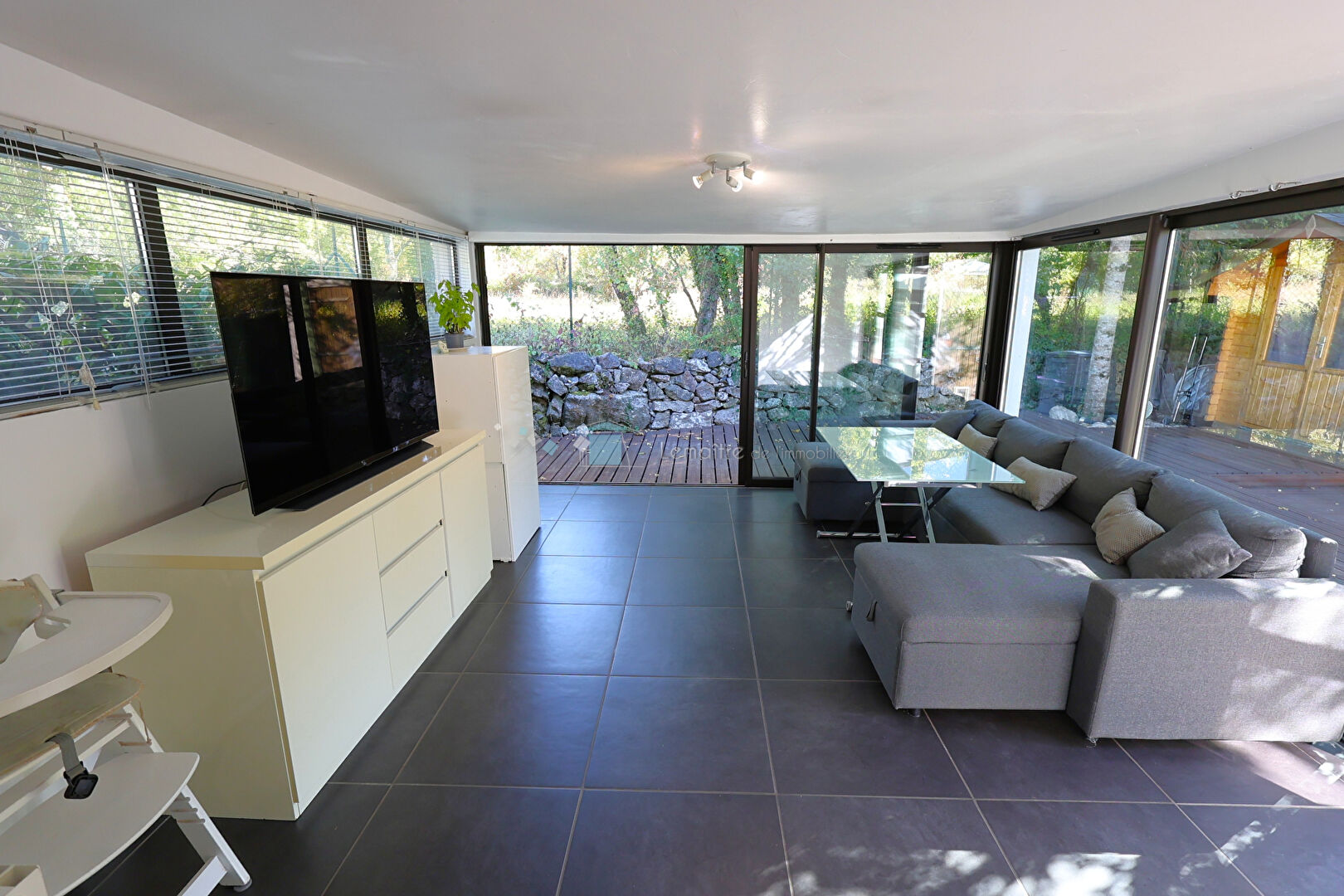 Photo Maison 47 m² avec jardin sur Saint Cezaire Sur Siagne image 2/6