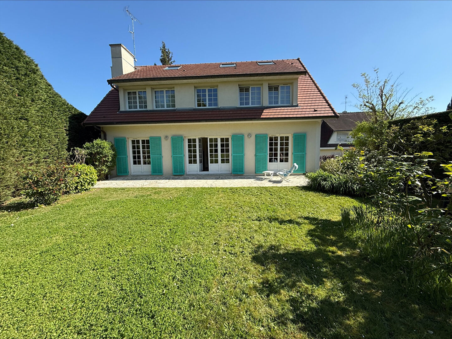 Agence immobilière de LES AGENCES IMMOBILIERES PETIT - AGENCE ETIENNE PETIT