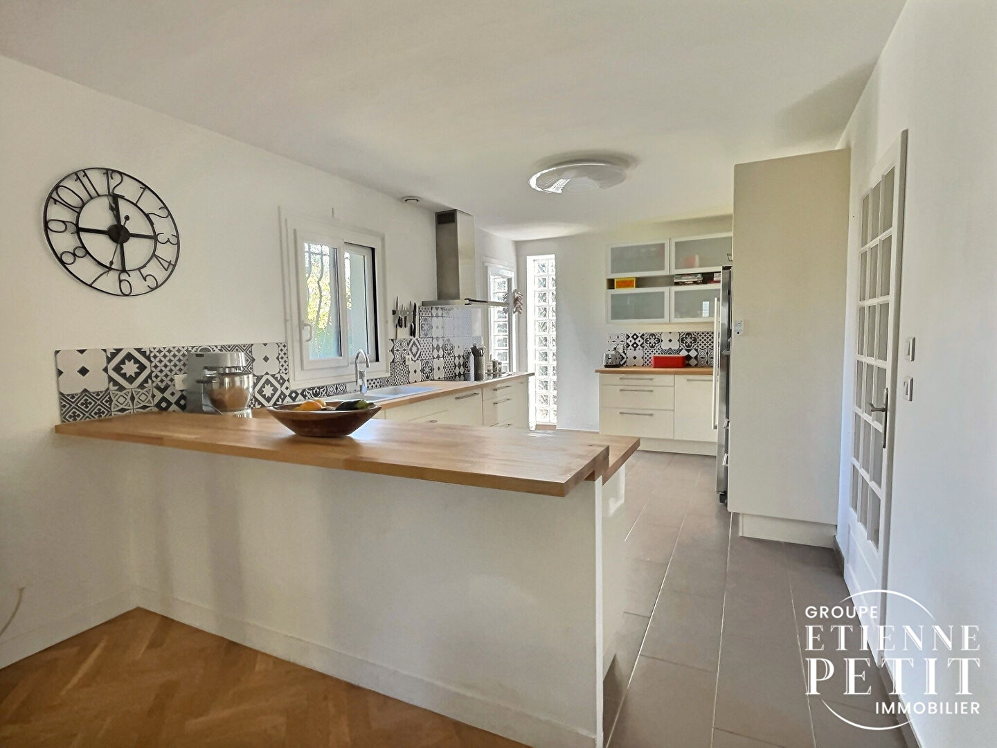 Agence immobilière de LES AGENCES IMMOBILIERES PETIT - AGENCE ETIENNE PETIT