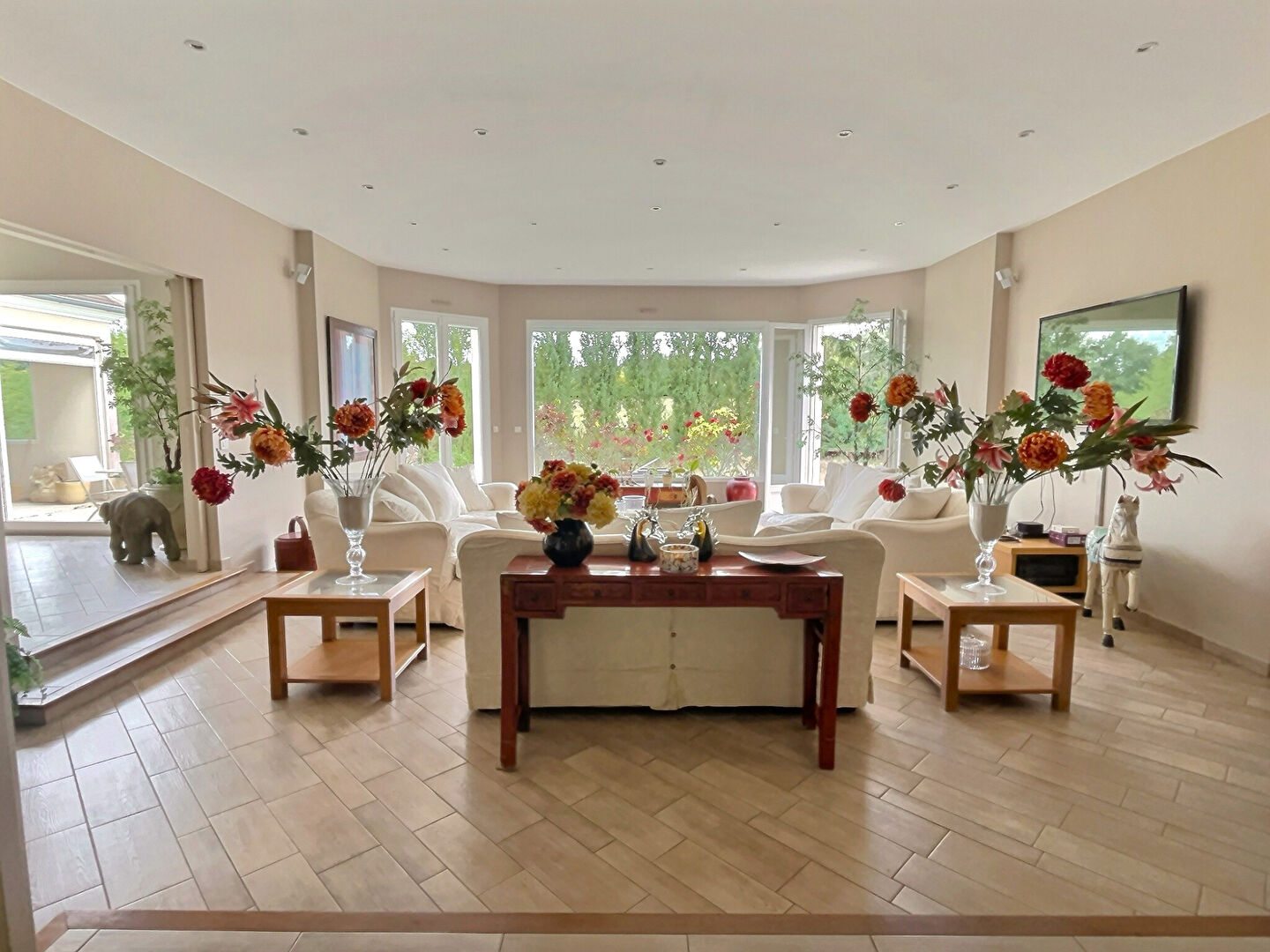 Agence immobilière de LES AGENCES IMMOBILIERES PETIT - AGENCE ETIENNE PETIT