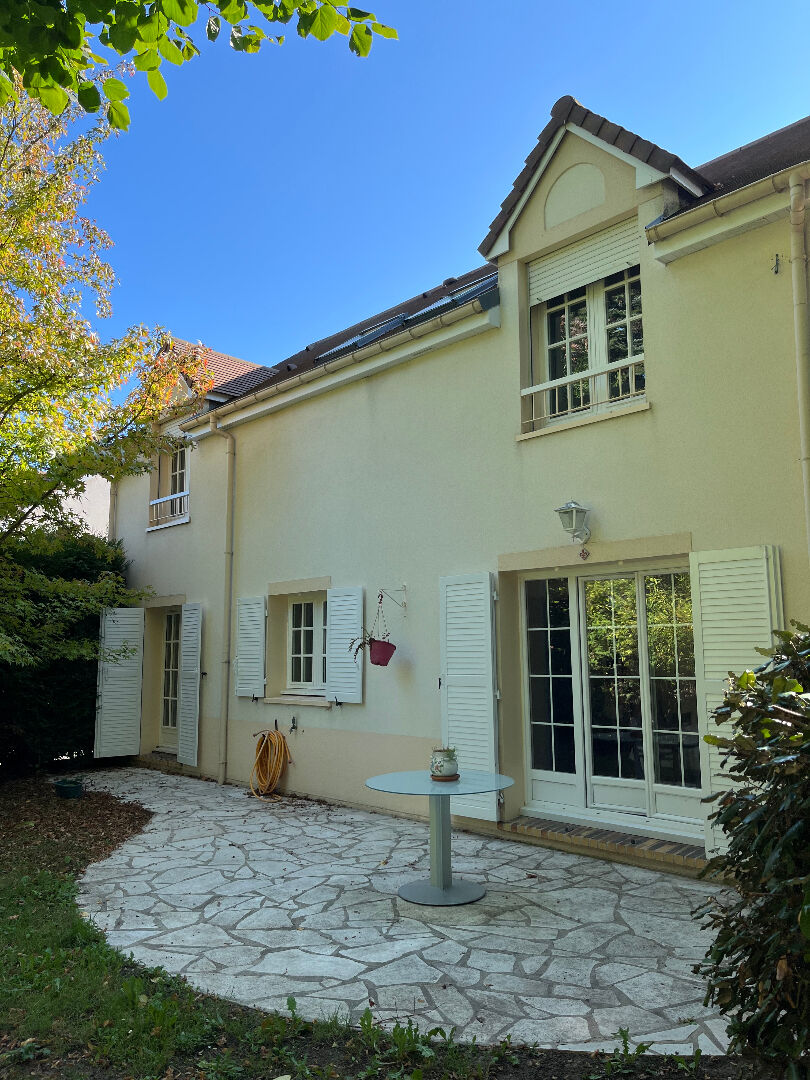 Agence immobilière de LES AGENCES IMMOBILIERES PETIT - AGENCE ETIENNE PETIT