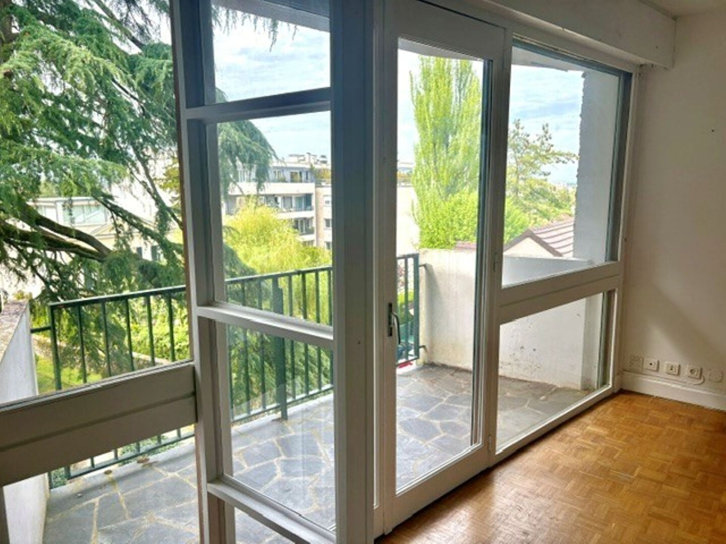 Agence immobilière de LES AGENCES IMMOBILIERES PETIT - AGENCE ETIENNE PETIT