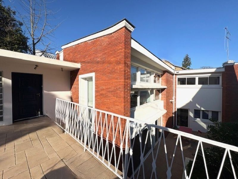 Agence immobilière de LES AGENCES IMMOBILIERES PETIT - AGENCE ETIENNE PETIT