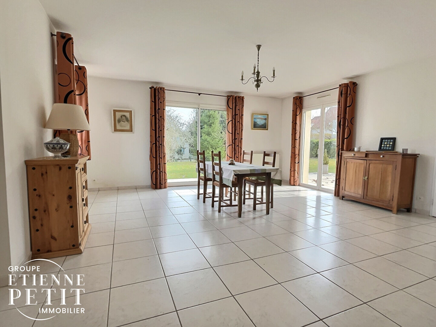 Photo A VENDRE FOURQUEUX Maison 200m² Terrain 1374m² image 6/6