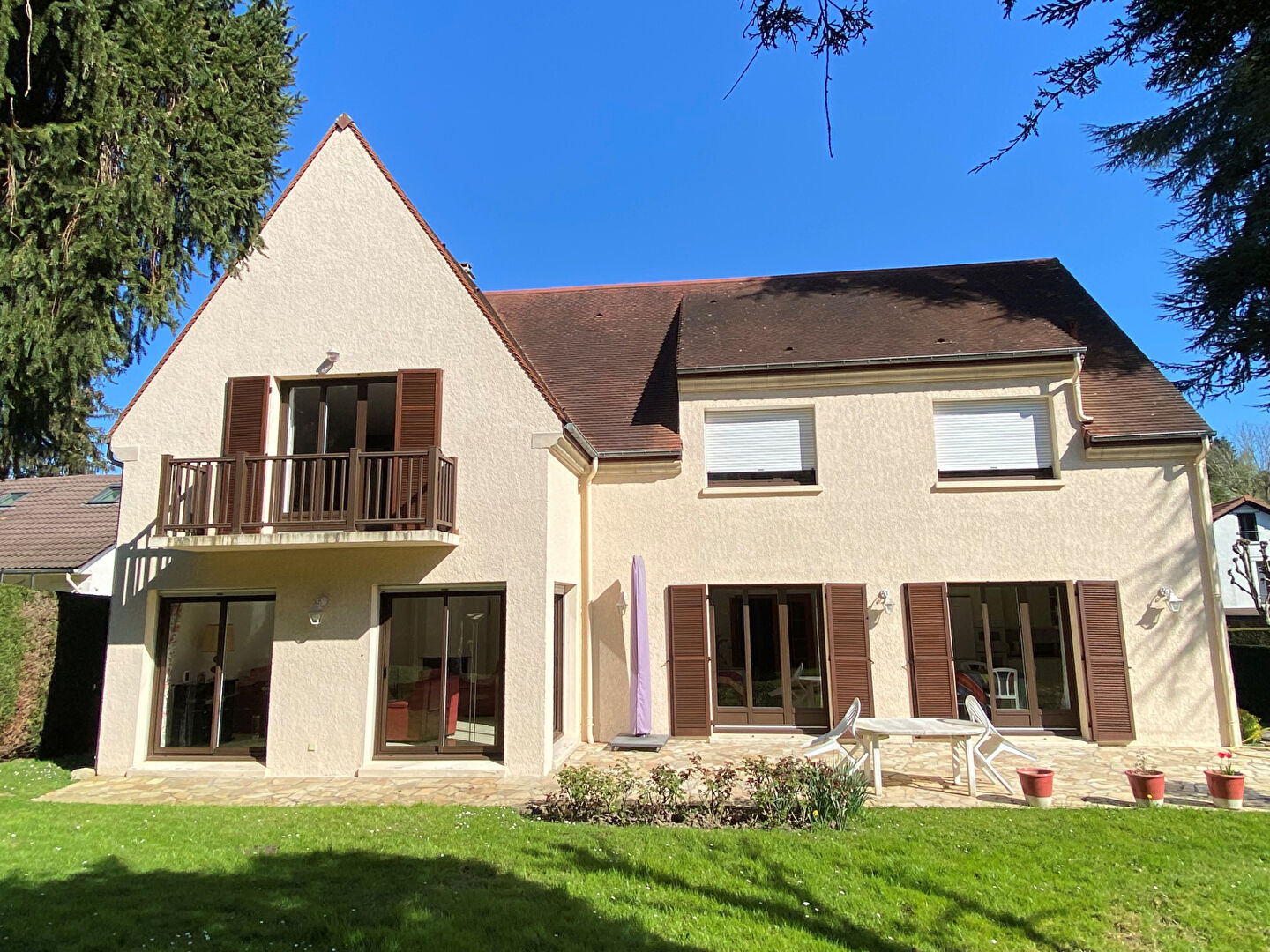 Agence immobilière de LES AGENCES IMMOBILIERES PETIT - AGENCE ETIENNE PETIT