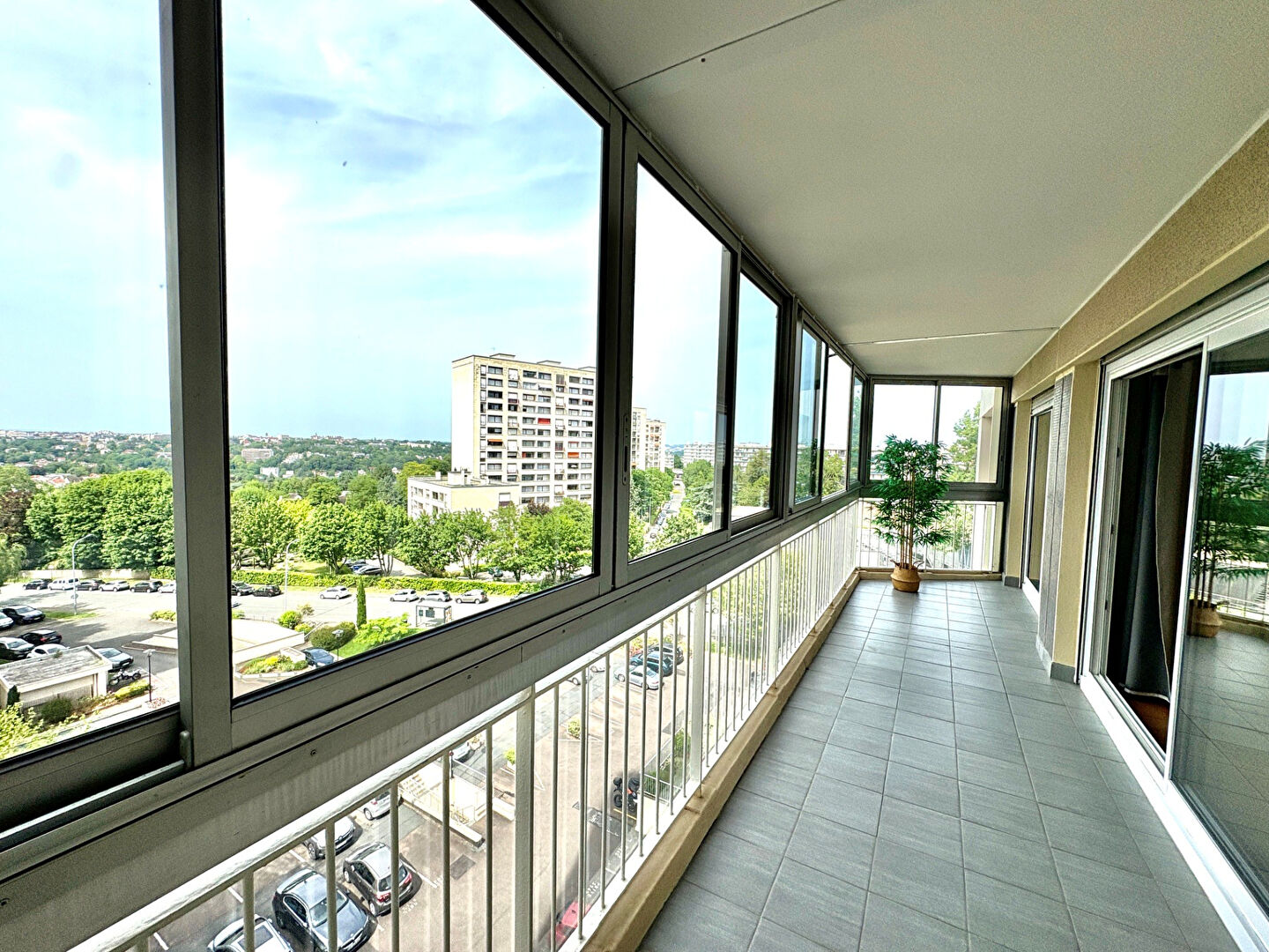 Agence immobilière de LES AGENCES IMMOBILIERES PETIT - AGENCE ETIENNE PETIT