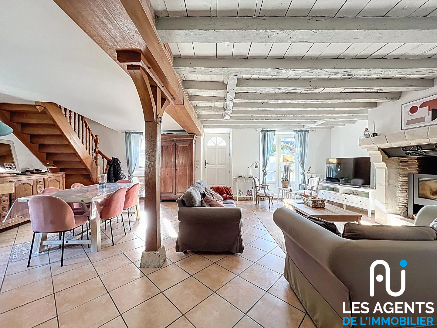 Maison Saint Ay 6 pièces 4 chambres