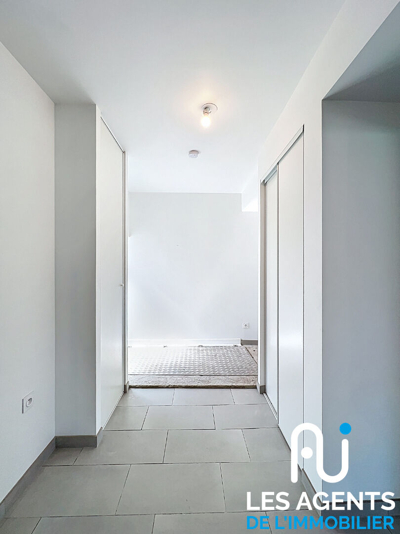 Photo Maison 3 chambres rénovation complète 2024 image 3/6