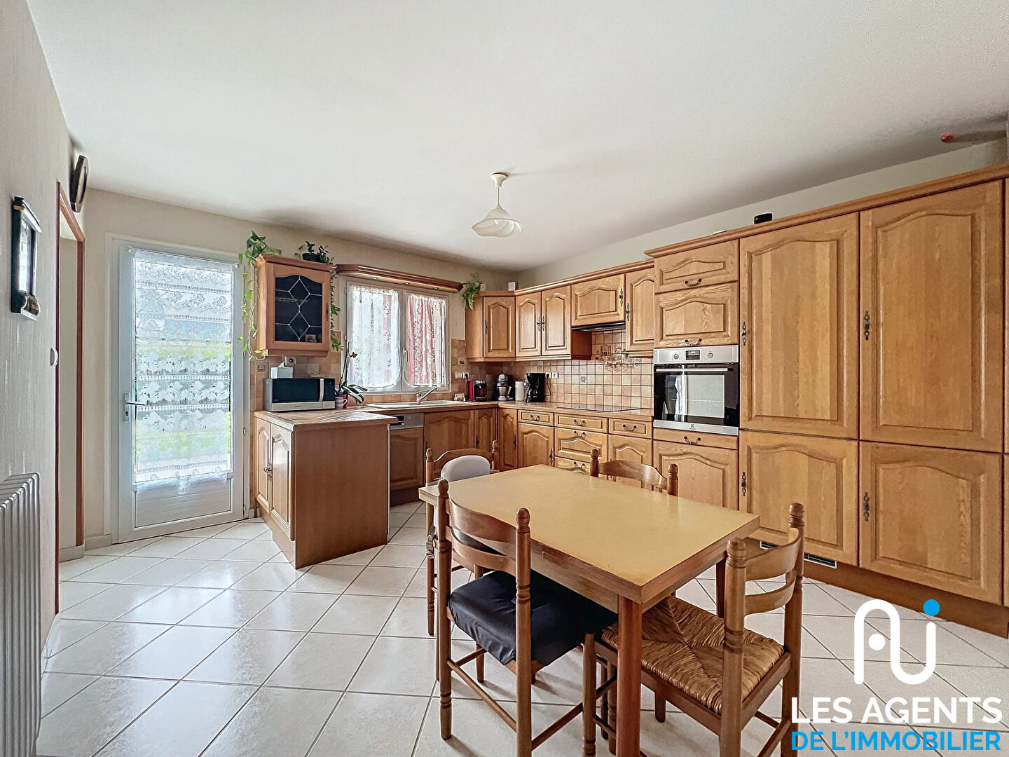 Photo Maison Chaingy  6 pièce(s) 151.04 m2 image 1/6