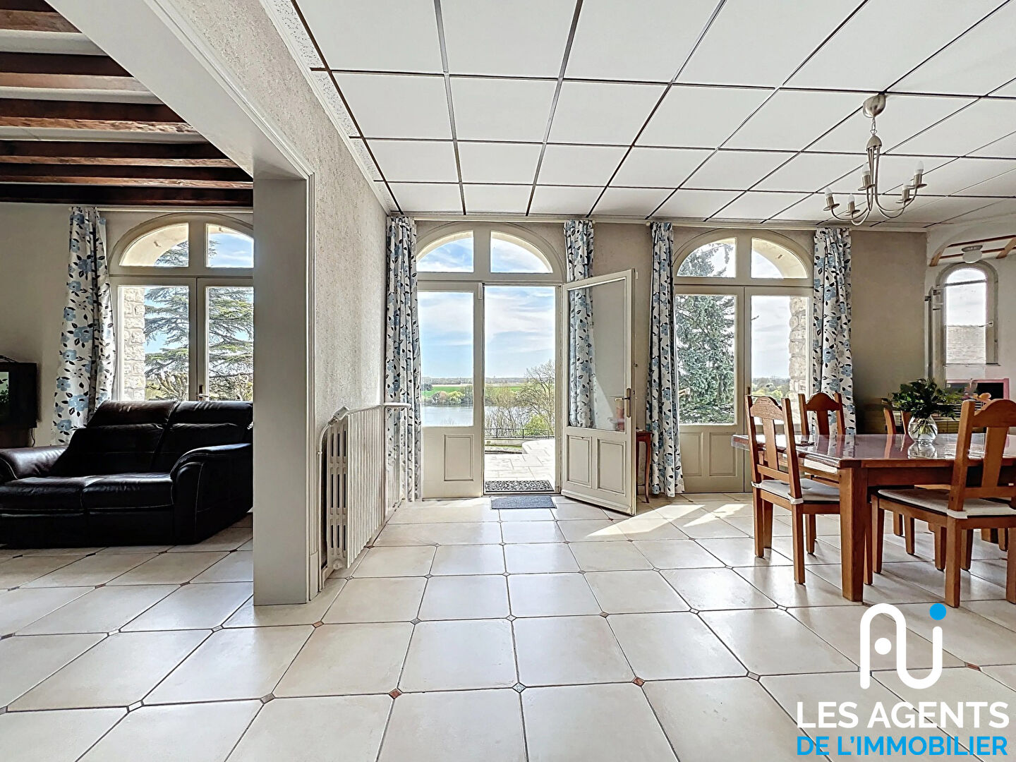 Photo Manoir des Tourelles 248m² image 2/6