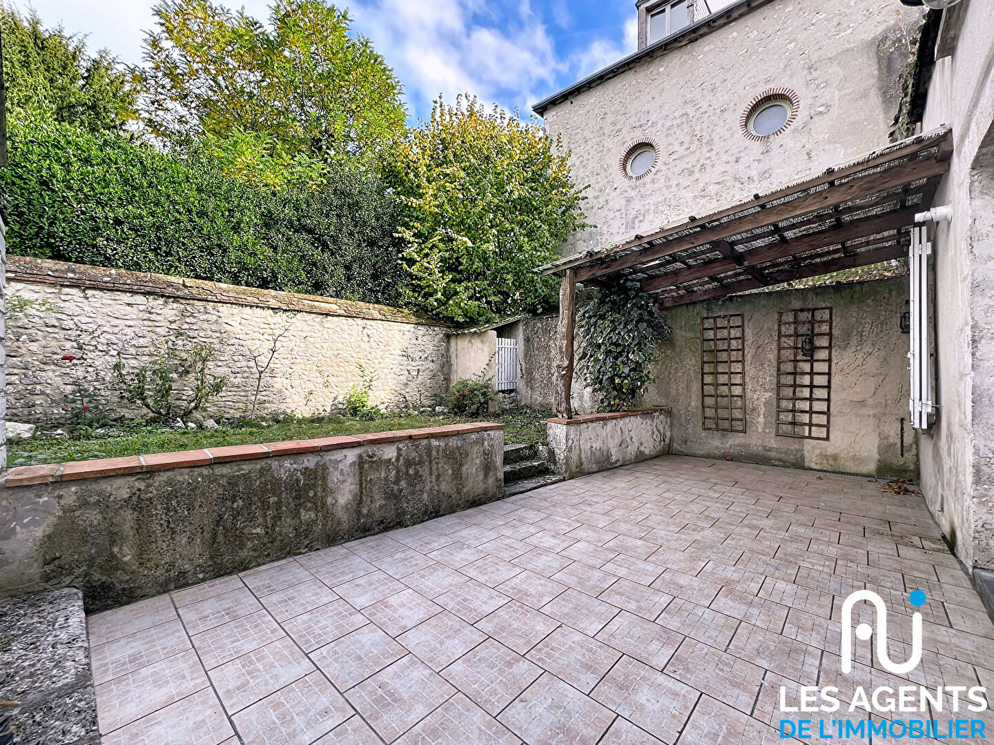 Maison Meung Sur Loire 6 pièces 147.72 m2