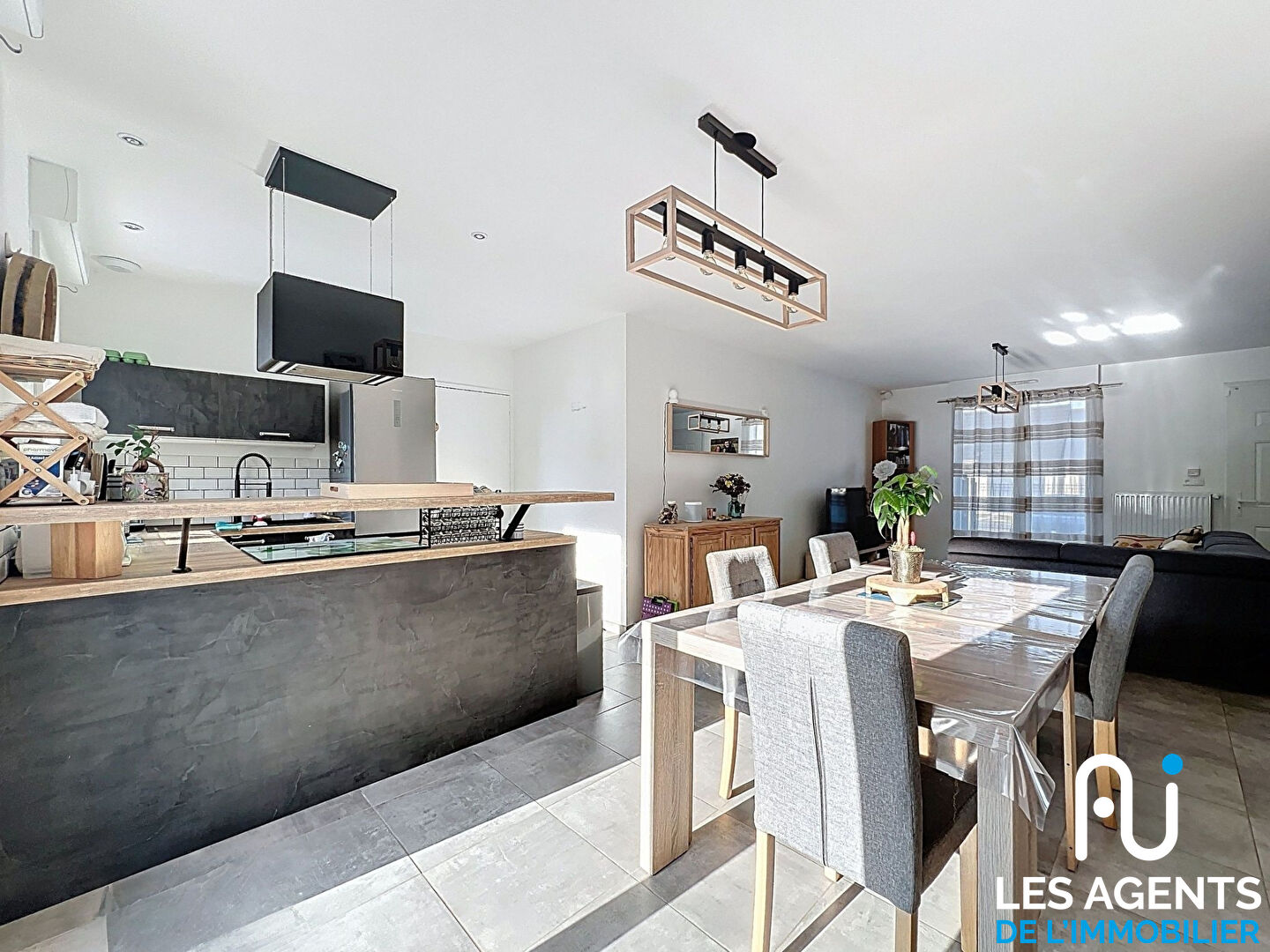 Photo Maison Meung Sur Loire 4 pièce(s) 85m² image 4/6