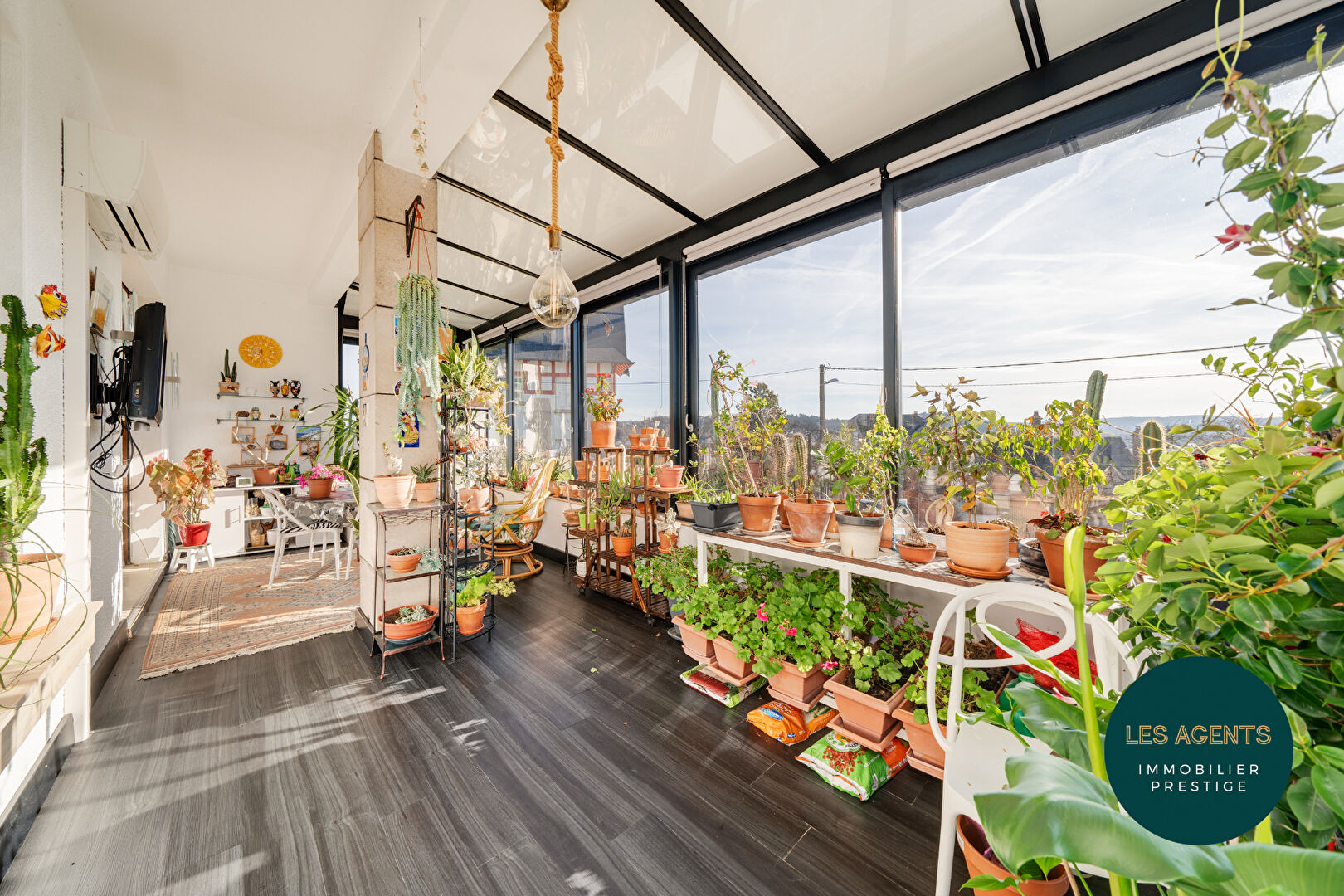 Epinal - Appartement de standing  197 m2 - 5 pièces + terrasses + jardinet