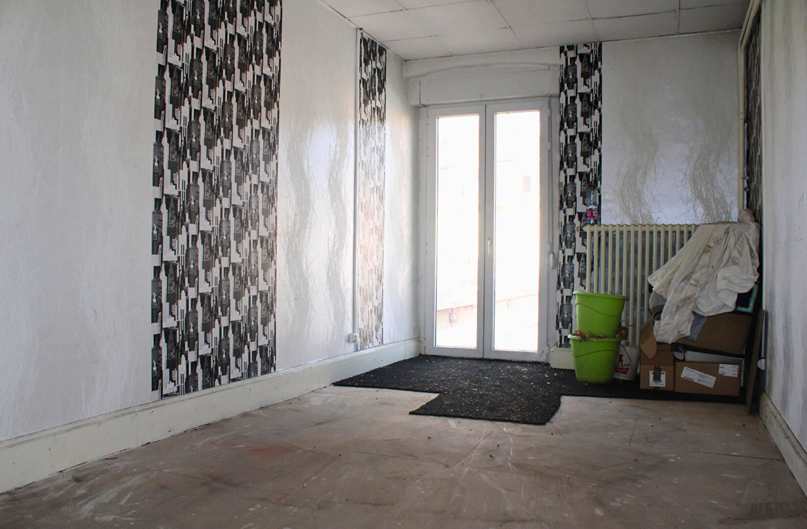 Fond de commerce avec Appartement et jardin
