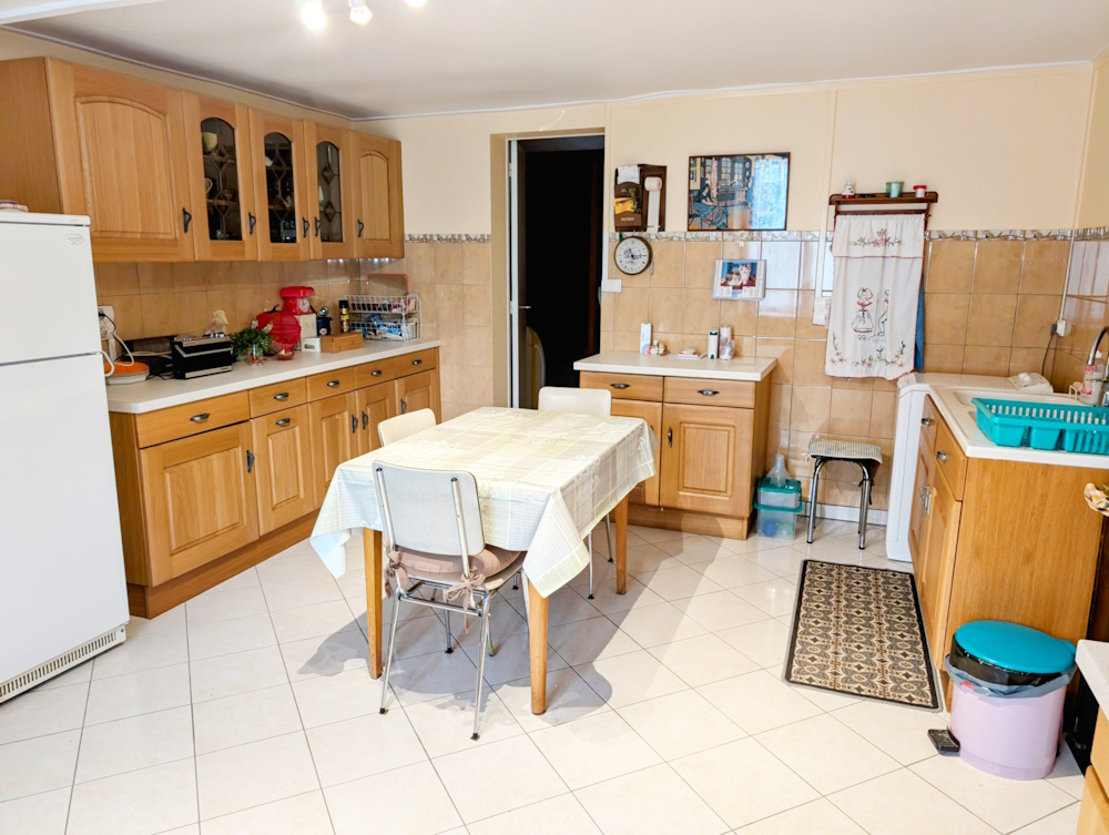 Maison FLOREMONT 134 m2 - 5 pièces - 3 Chambres - terrain env. 1072 m2