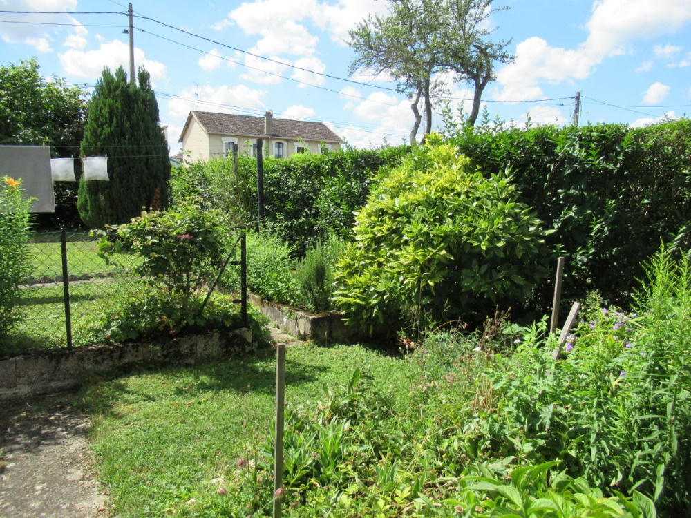 Appartement Mirecourt  108 m2 Proche commerces