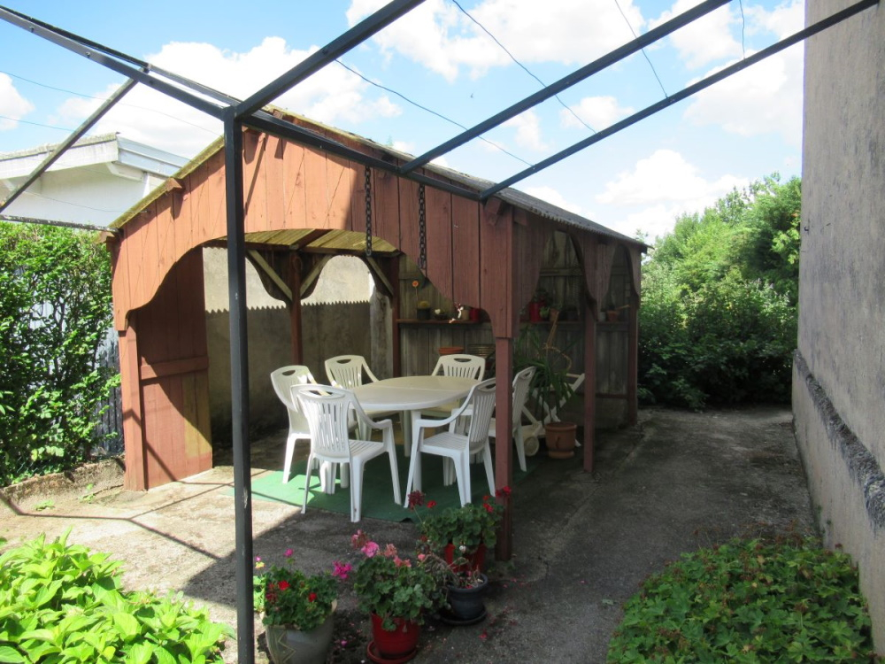 Appartement Mirecourt  108 m2 Proche commerces