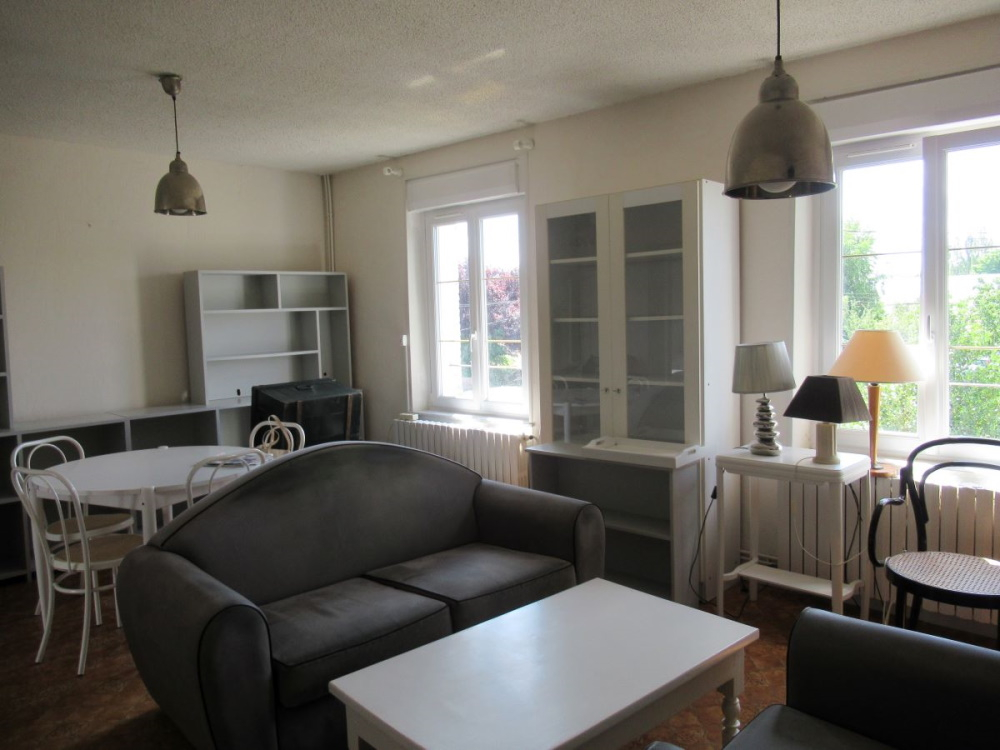 Appartement Mirecourt  108 m2 Proche commerces