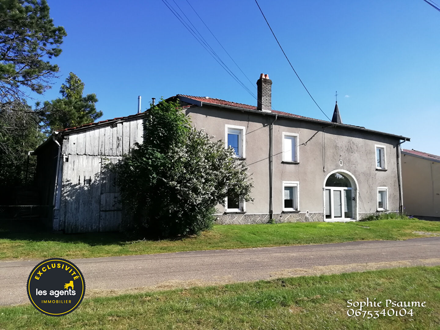 Ferme rénovée avec cachet 250 m²  habitables