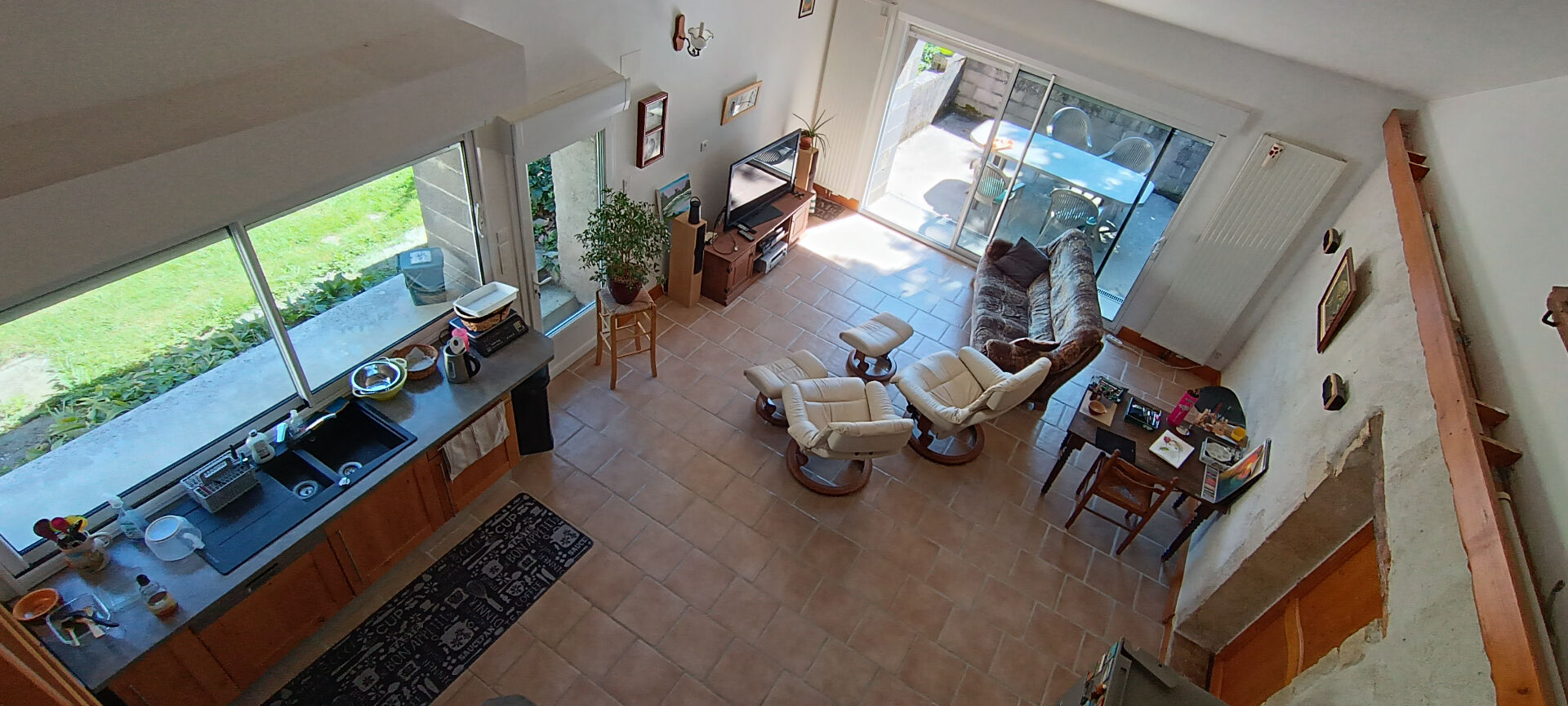 Ferme rénovée avec cachet 250 m²  habitables