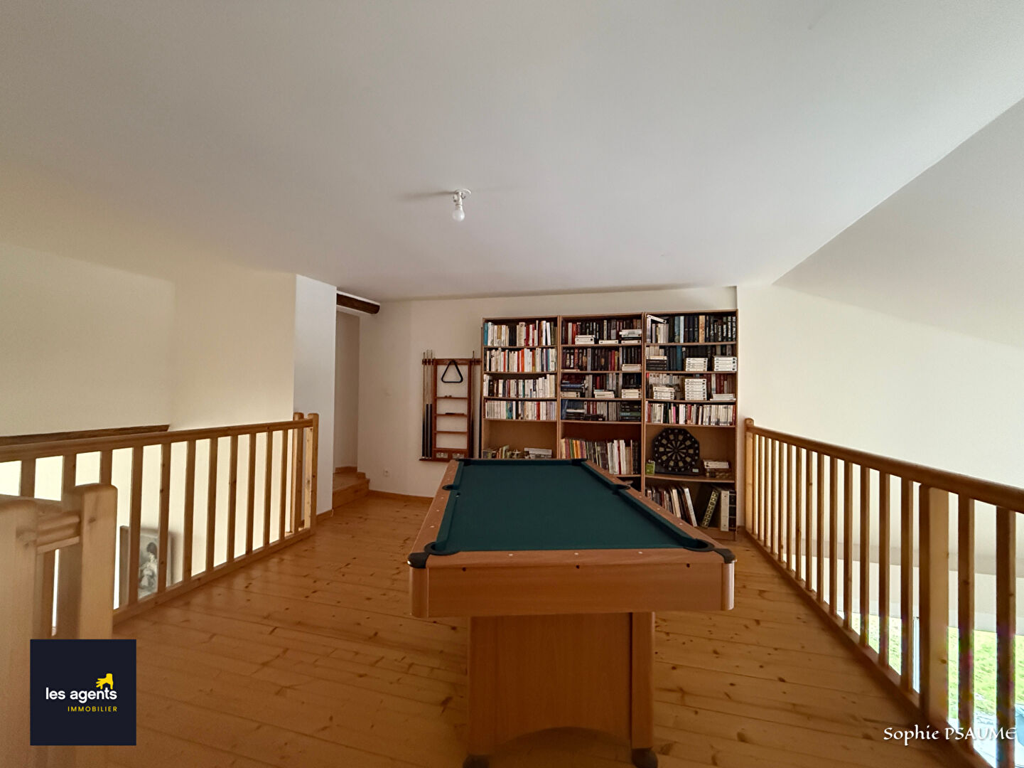 Ferme rénovée avec cachet 250 m²  habitables