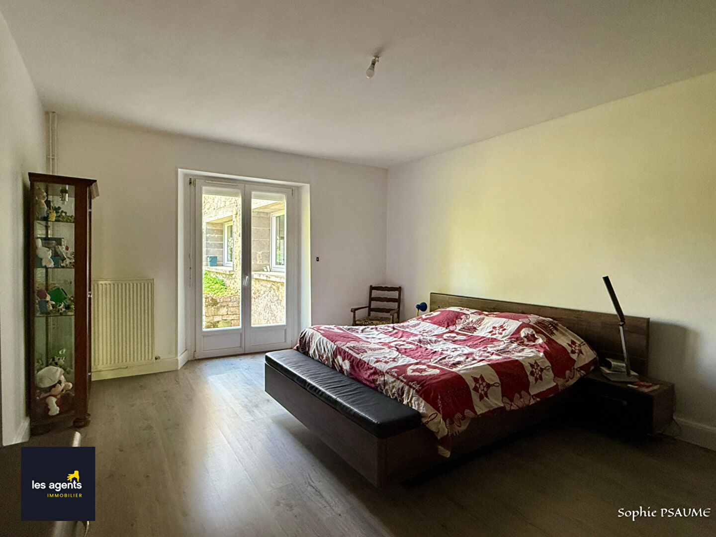 Ferme rénovée avec cachet 250 m²  habitables