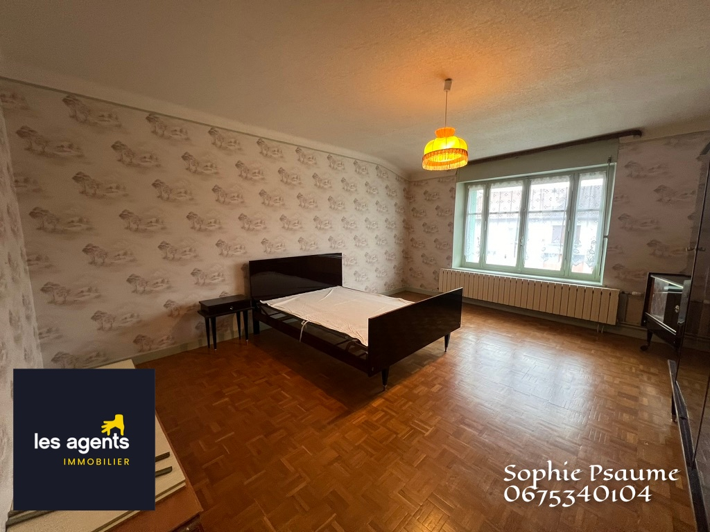 Maisons  10 pièces 240 m2