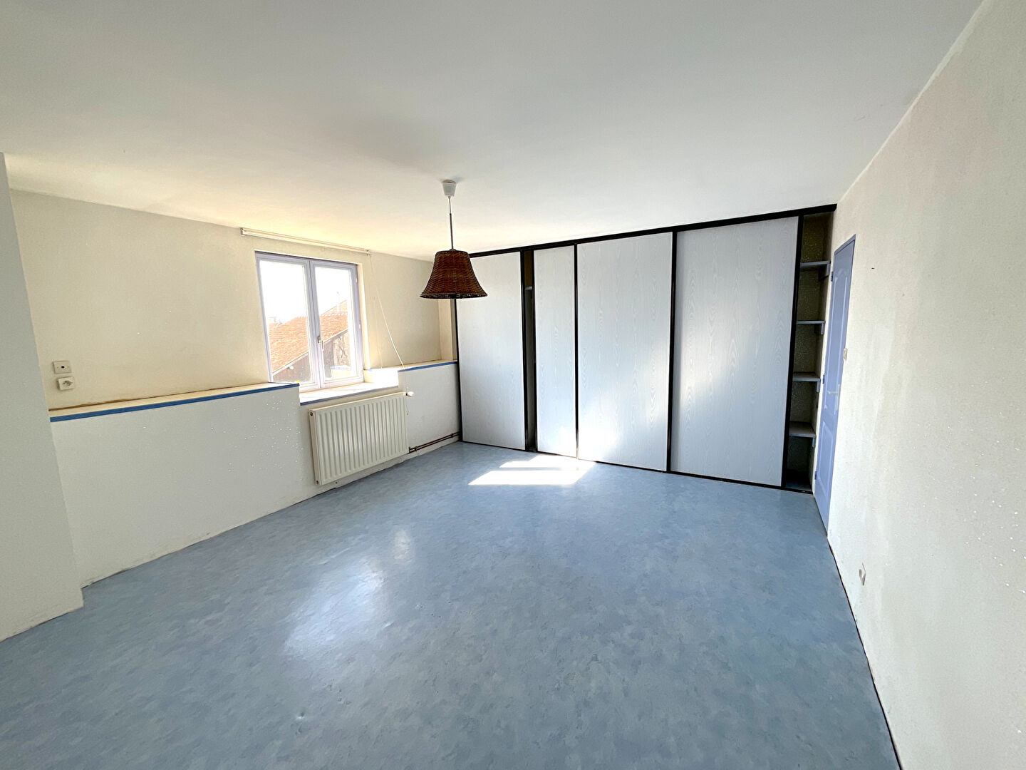 Maison Betaucourt 7 pièces  5chambres 260m2 habitables terrain garage