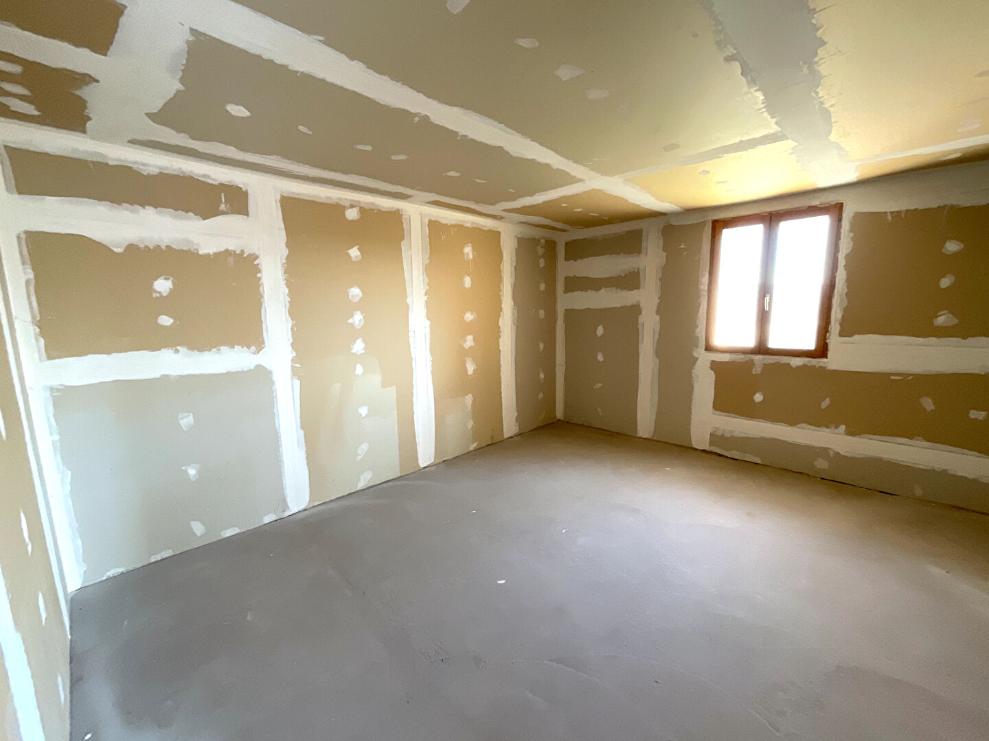 Maison Betaucourt 7 pièces  5chambres 260m2 habitables terrain garage
