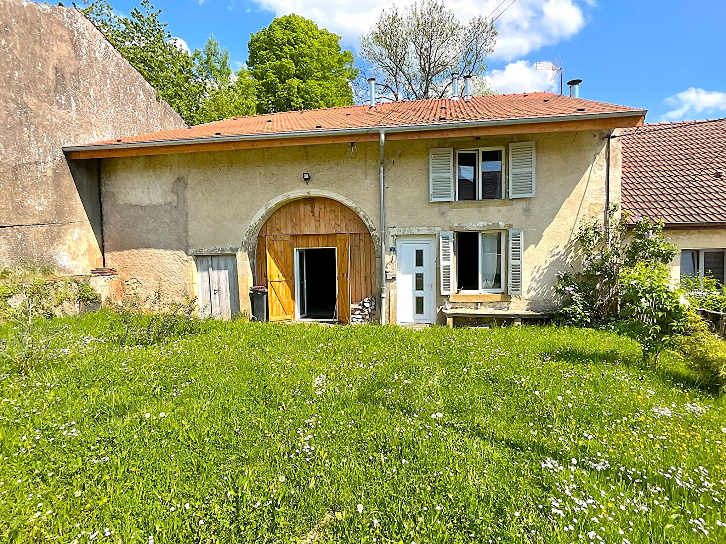 Maison Martinvelle 5 pièces 150m2 3chambres 2228m2 terrain