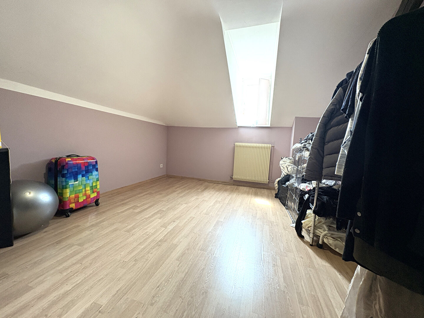 Maison de caractère Epinal 9 pièces -  5 chambres - 3 sdb - véranda