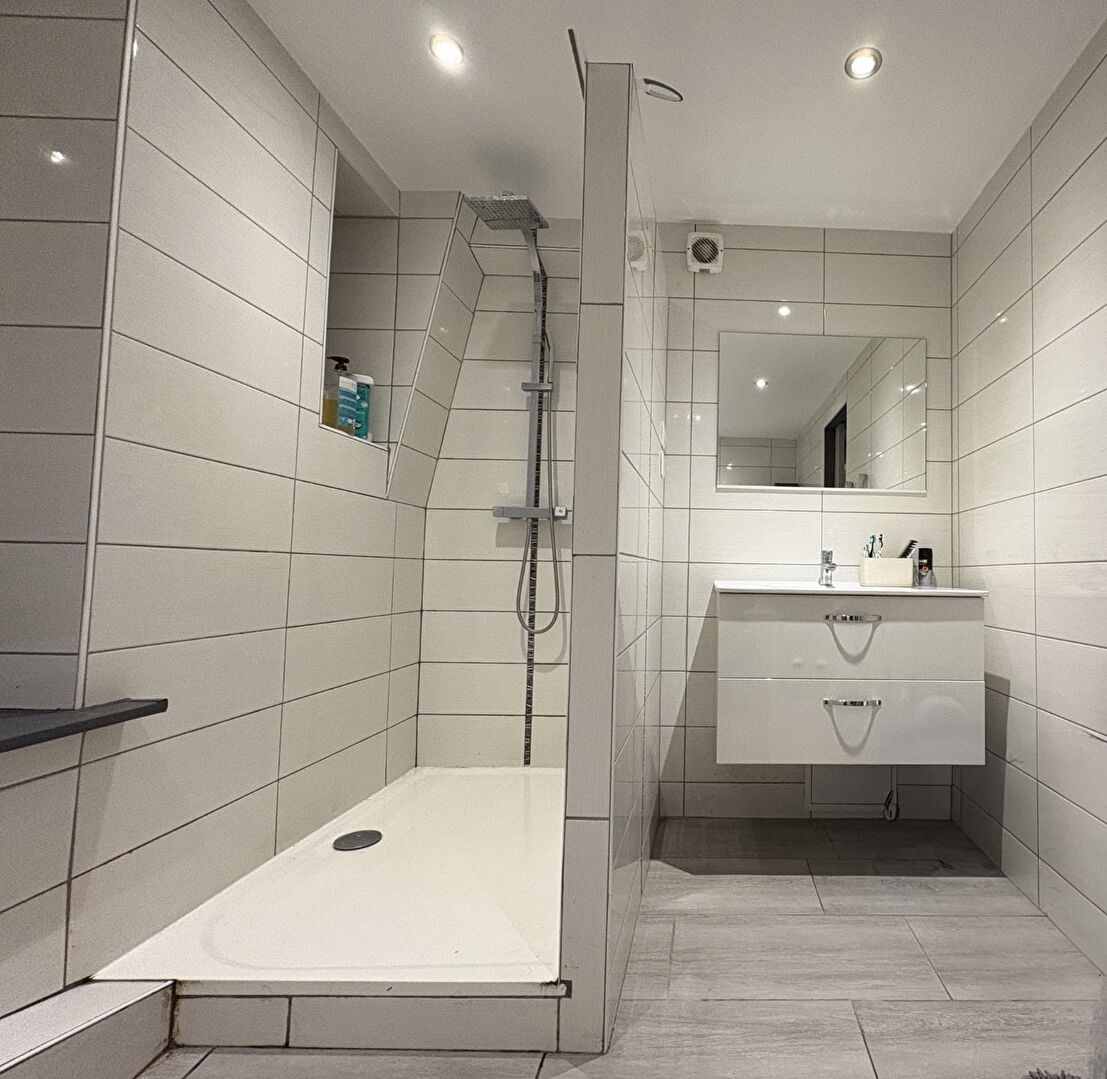 Rare : maison de ville 205 m² avec cachet + dépendance ? quartier recherché