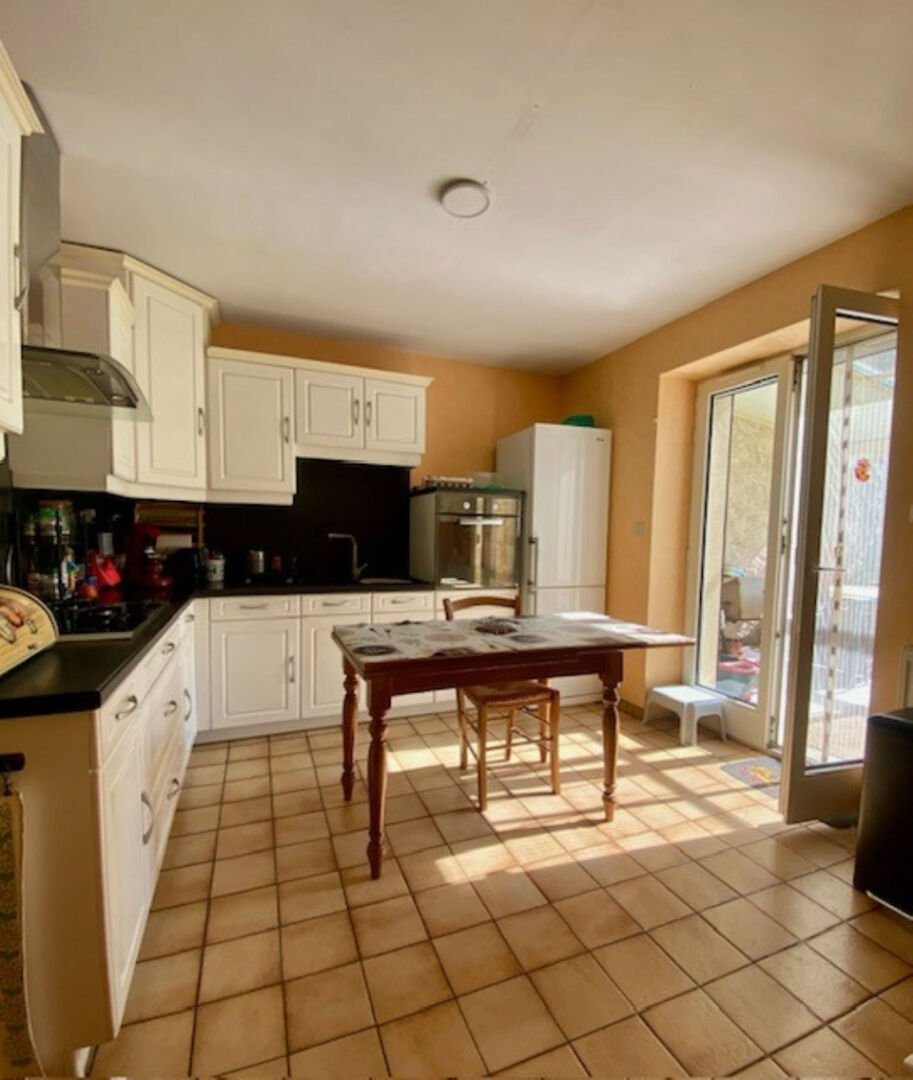 Maison Roville Devant Bayon 6 pièce(s) 130 m2