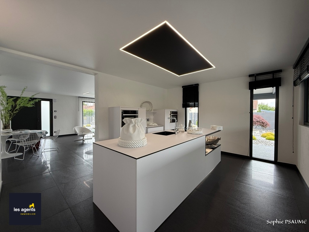 Maison  récente et moderne 4 pièce(s) 103 m2