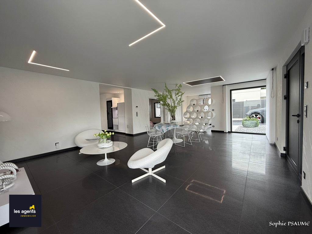 Maison  récente et moderne 4 pièce(s) 103 m2