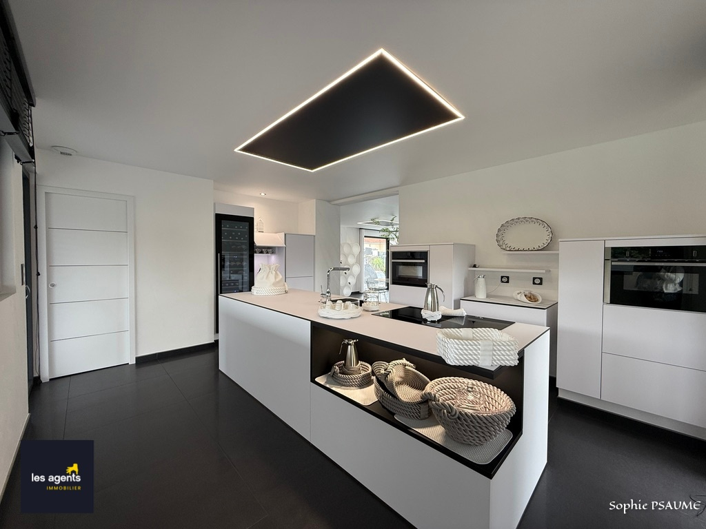 Maison  récente et moderne 4 pièce(s) 103 m2